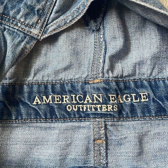 American eagle denim jean distressed shorts overalls medium
Blue size medium - Picture 7 of 9
